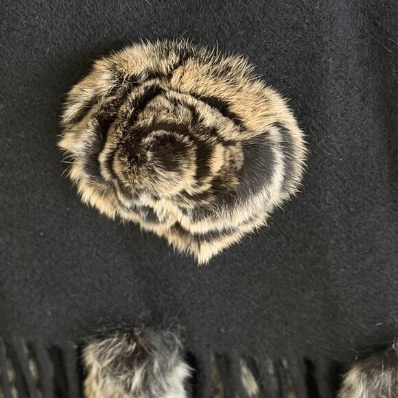 La Fiorentina Wool Wrap with Rabbit Fur Rosettes & Tails - Picture 2 of 3